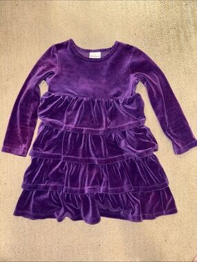 Hanna Andersson Purple Velvet Tiered Dress. 120cm or 5/6. Like New!